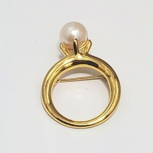 4/$20 Vintage Signed AK Gold Tone Rhinestones Ring Shape Pin Brooch 🌴